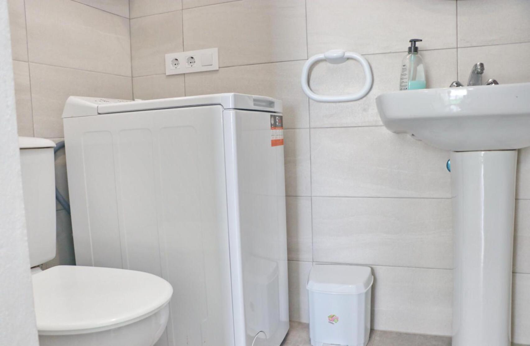 Habitacion Velarde Коніль-де-ла-Фронтера Екстер'єр фото