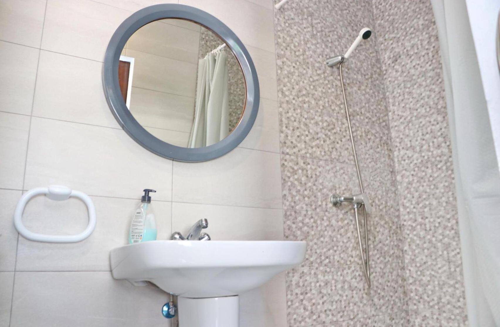 Habitacion Velarde Коніль-де-ла-Фронтера Екстер'єр фото